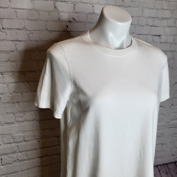 Theory White Short Sleeve Sweater Mixed Materials with Silk Back - Size L - Picture 3 of 9